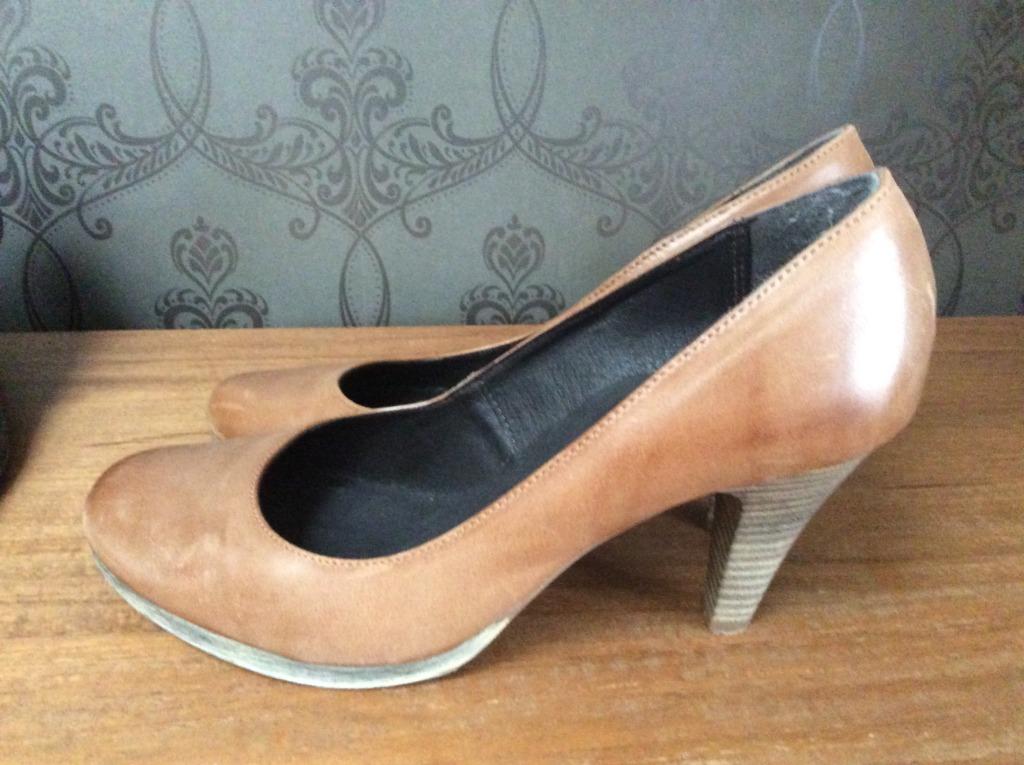 Escarpins à cognac Scapa 39, Vêtements | Femmes, Chaussures, Scapa, Enlèvement ou Envoi, Escarpins, Comme neuf