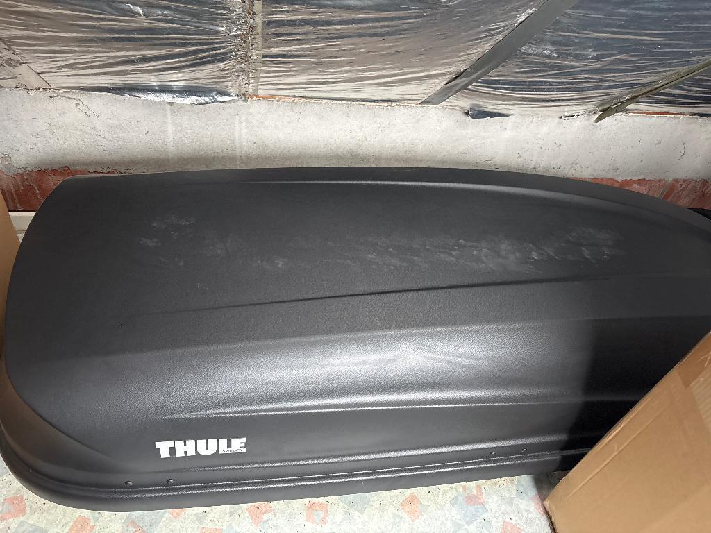 Thule dakkoffer Pacific 780, Ophalen, Zo goed als nieuw