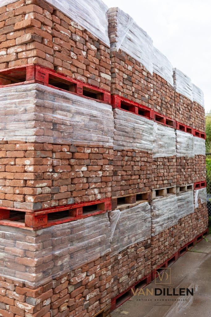 Oude bakstenen vormbak rood paars bruin 600.000 stuks!, Doe-het-zelf en Bouw, Metselstenen, Gebruikt, Bakstenen, Ophalen