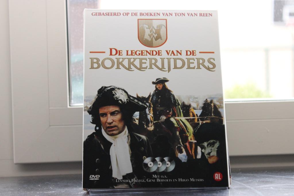 3DVD-BOX DE LEGENDE VAN DE BOKKERIJDERS / NIEUW, Enlèvement ou Envoi