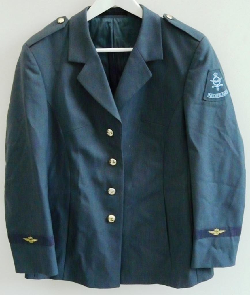 Jas, Uniform, DT, Model Vrouwen, KLu, maat: 40, 1994.(Nr.1), Enlèvement ou Envoi, Armée de l'air, Vêtements ou Chaussures