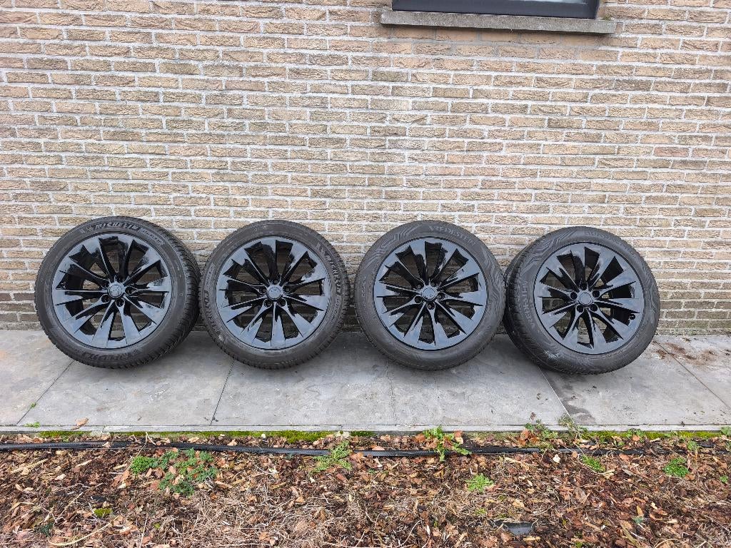 Tesla Model X - All Seasons ensembles 255/45/20 & 275/45/20, Autos, Model X, Achat, Noir, Particulier