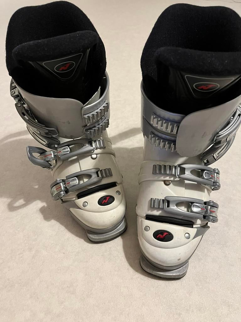 Ski botten Nordica dames, Sport en Fitness, Skiën en Langlaufen, Gebruikt, Schoenen, Ophalen of Verzenden, Nordica