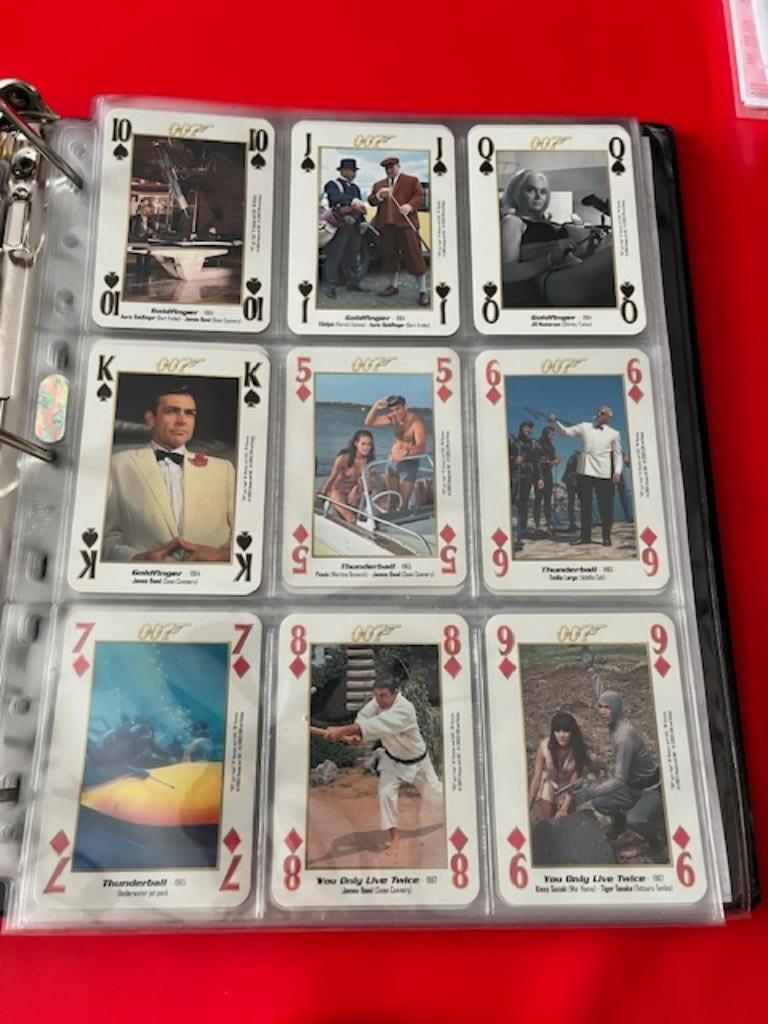 James Bond Playing Cards Series 1 and 2, Verzamelen, Ophalen of Verzenden, Nieuw, Speelkaart(en)
