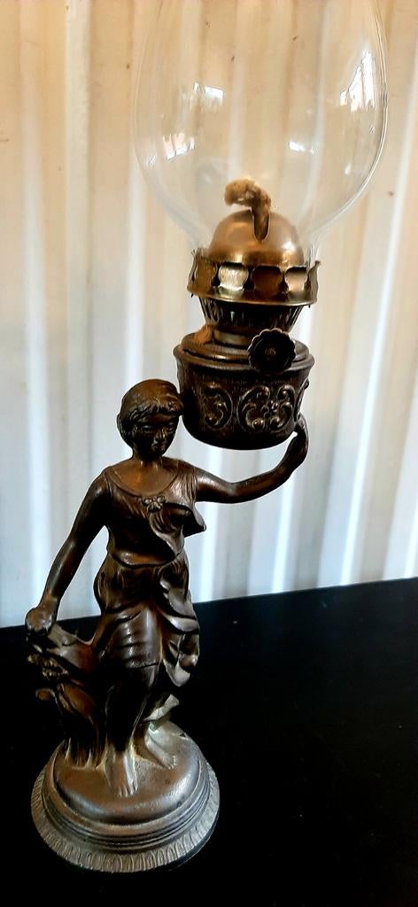 Lampe à huile en bronze antique, Enlèvement ou Envoi