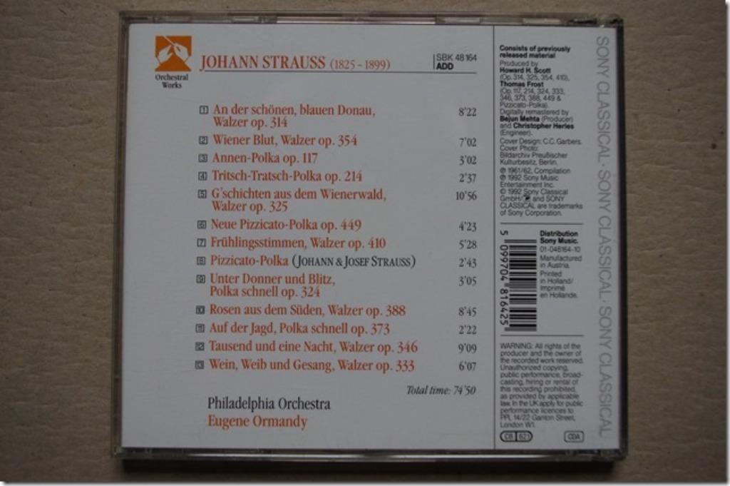 CD's met verzamelmuziek, Enlèvement ou Envoi, Comme neuf