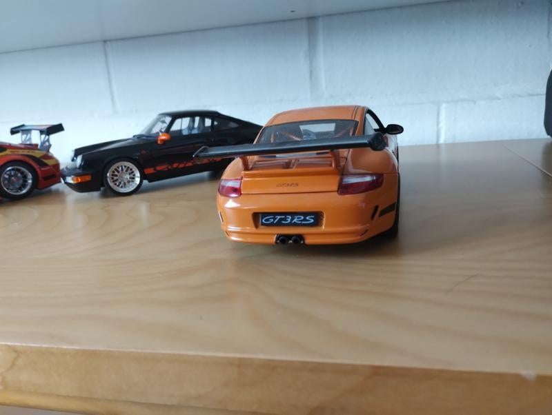 Porsche 911 (997) GT3 RS 2007 Oranje / Zwart 1-18 Welly, Ophalen of Verzenden, Nieuw, Auto, Welly
