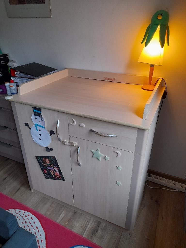 Commode ave table à langer, avec tiroirs et rangement, Classique, nature, 5 tiroirs ou plus, Enlèvement, Utilisé