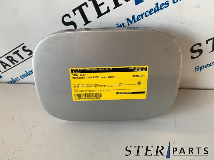 Clapet réservoir d'un Mercedes C-Klasse (744), Enlèvement ou Envoi, 3 mois de garantie, Utilisé, Mercedes-Benz