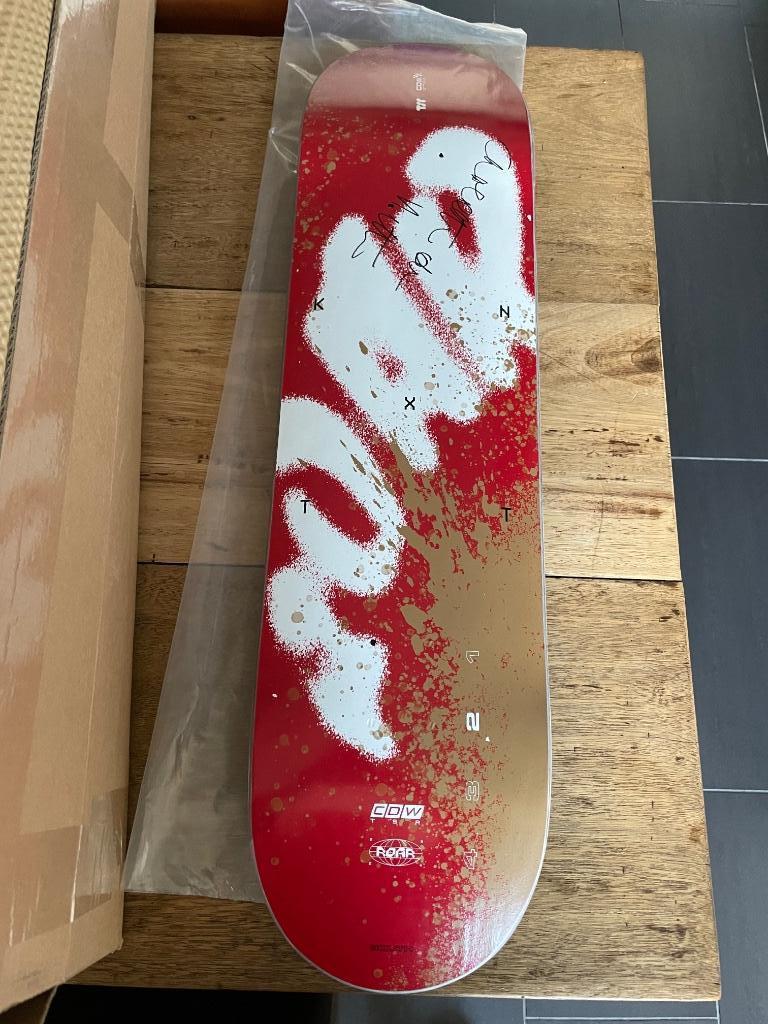 Skateboard Skateroom gesigneerd door Charlotte de Witte, Ophalen of Verzenden, Nieuw, Poster, Artwork of Schilderij, Gesigneerd