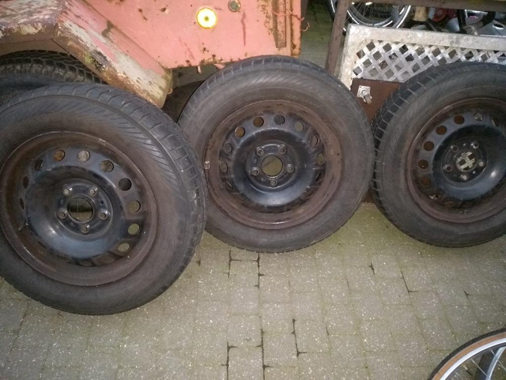 band op velg - 4 stuks 195/65 R15 91T yokohama, Auto-onderdelen, Banden en Velgen, Ophalen, Gebruikt, Band(en), Personenwagen