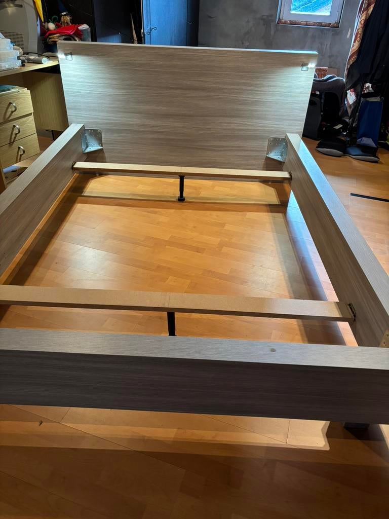 Bed 1m40, Huis en Inrichting, Slaapkamer | Bedden, Ophalen, Overige materialen, Gebruikt, Tweepersoons