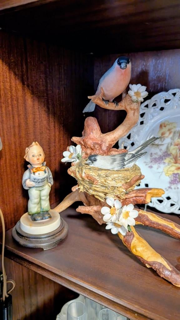 Exclusieve porseleinen vogels in nest - Italiaanse makelij, Ophalen