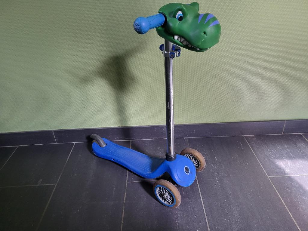 Globe step 3 wielen, Fietsen en Brommers, Ophalen, Zo goed als nieuw, Gewone step