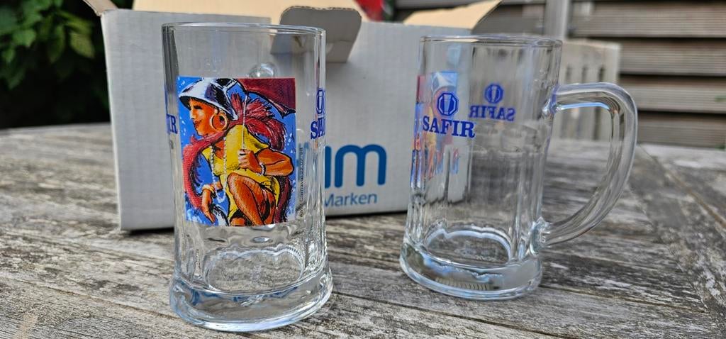 Aalst Carnaval 1998 - set 11 bierglazen Safir met bedrukking, Enlèvement, Comme neuf