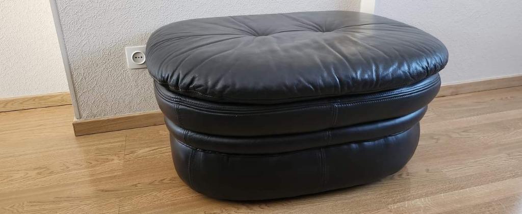 Pouf  Repose pied en cuir noir, Enlèvement, Cuir