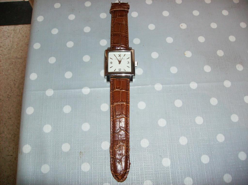 horloge  charles jourdan  paris met leder bandje, Ophalen, Zo goed als nieuw