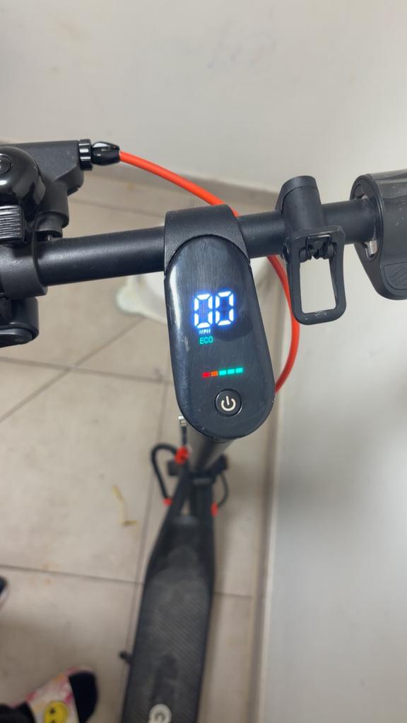 Step, Vélos & Vélomoteurs, Enlèvement, Comme neuf
