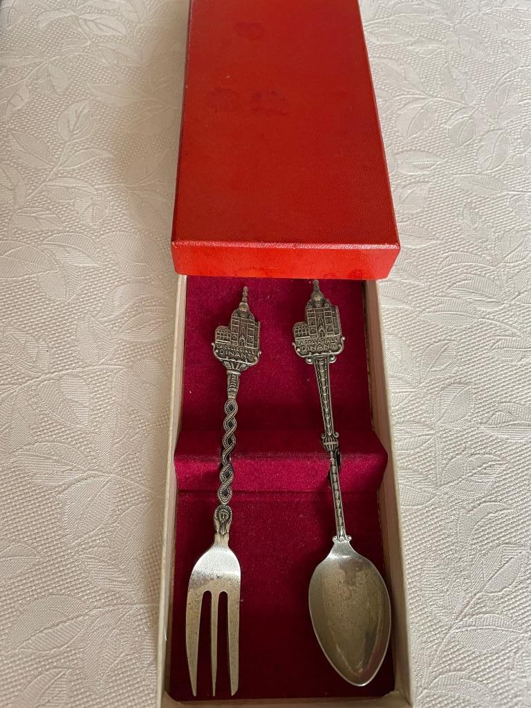 Oud souvenir (souvenier) vorkje en lepeltje, Verzamelen, Ophalen of Verzenden, Zo goed als nieuw