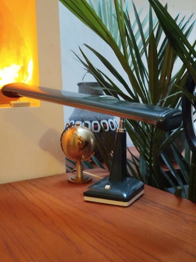 Vintage sixties blauwgrijze bureau-/diamantairslamp – Glamor, Enlèvement ou Envoi, Utilisé, Aziatisch Mid-century Modern