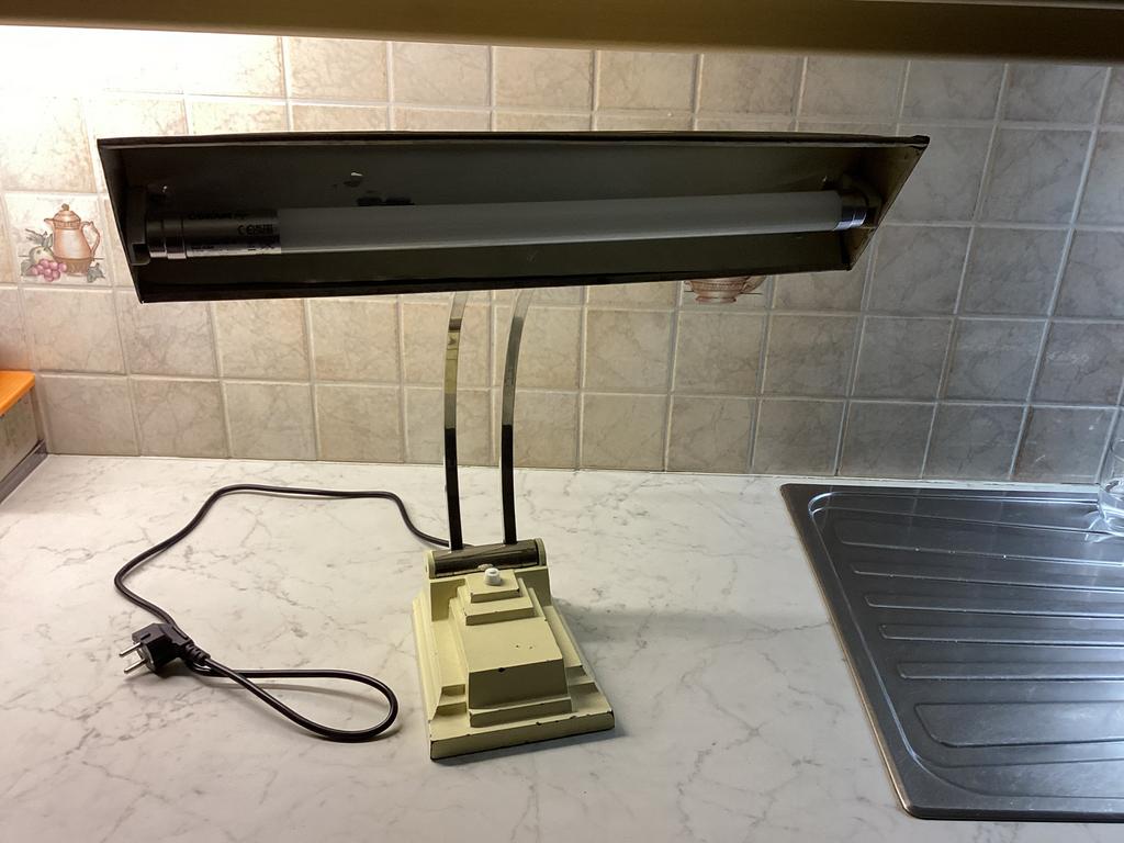 ERPE LAMP, Ophalen