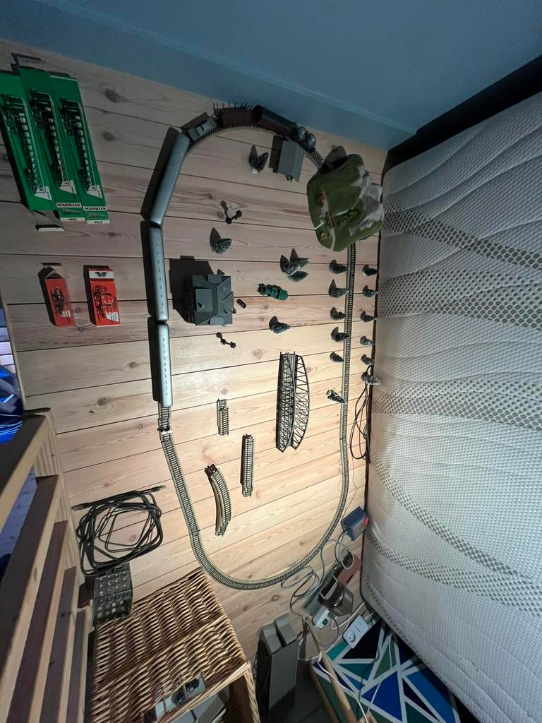 Circuit de train miniature: état très bon, Hobby en Vrije tijd, Ophalen, Rails