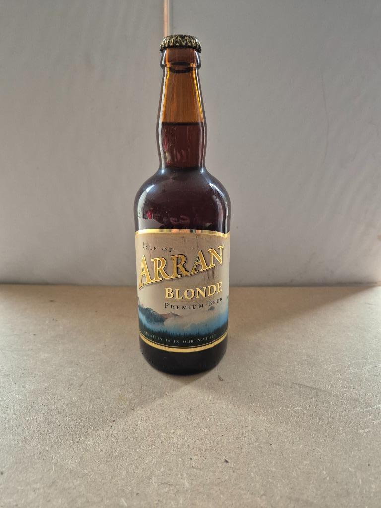 Bouteille de bière Arran blonde, Verzamelen, Ophalen of Verzenden, Gebruikt, Flesje(s), Overige merken