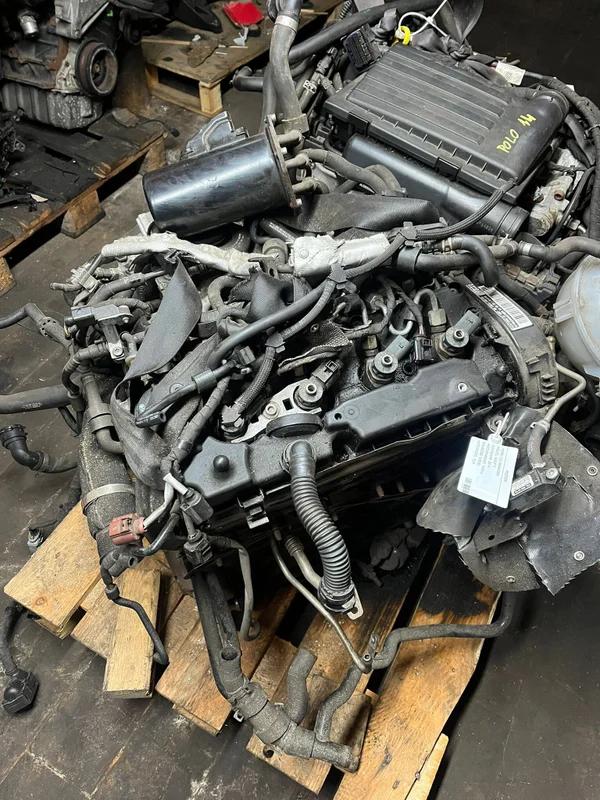 MOTOR VOLKSWAGEN GOLF 7 1.6 DIESEL 2014, Auto-onderdelen, Ophalen, Volkswagen