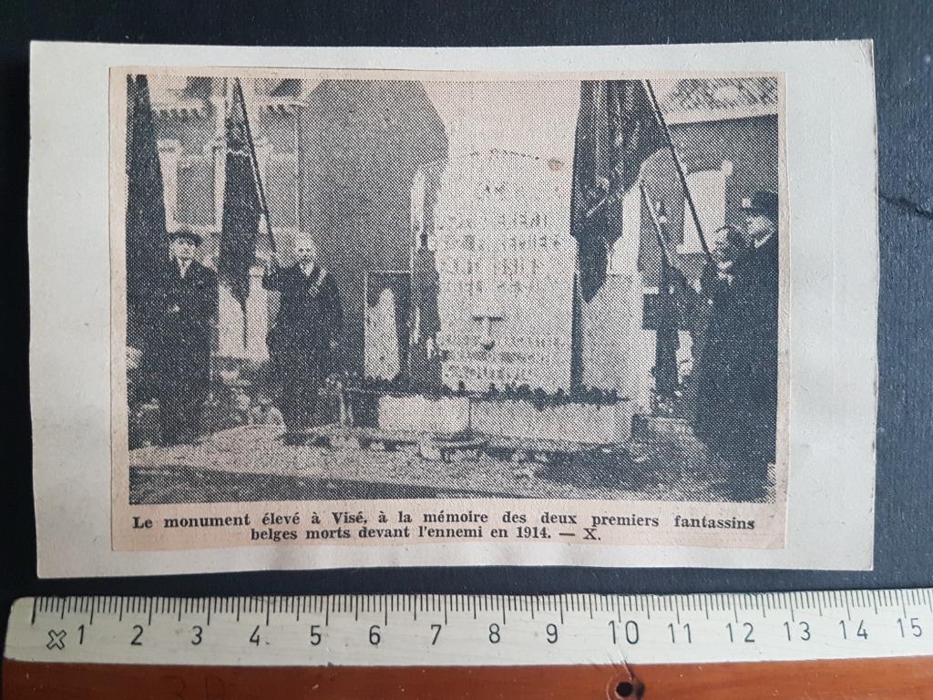 Clip sur carte postale : Mémorial de guerre de Visé, Collections, Objets militaires | Général, Envoi, Armée de terre, Photo ou Poster