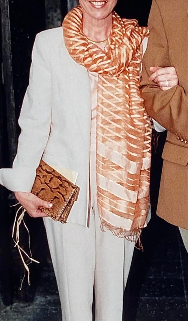 Étole élégante en voile léger., Vêtements | Femmes, Bonnets, Écharpes & Gants