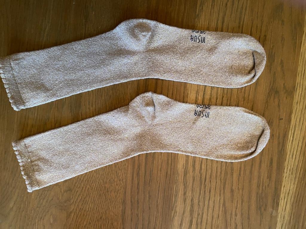 Insua goudkleurig glinsterdraadje sokken 35-38, Gebruikt, Meisje, Ophalen of Verzenden, Sokken