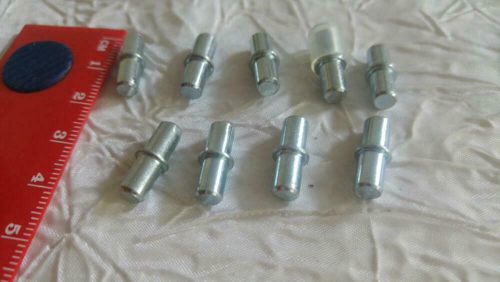Lot des 9 chevilles taquets pour étagères, tiroirs, Bricolage & Construction, Enlèvement ou Envoi, Neuf