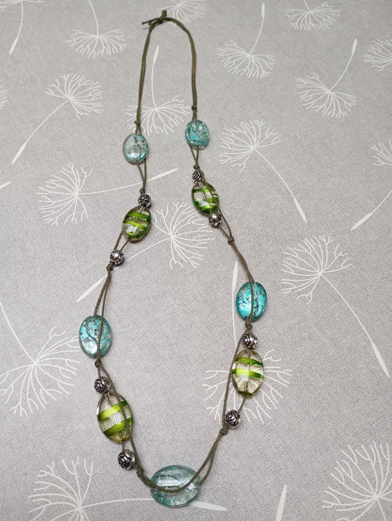 Collier vert bleu, Enlèvement ou Envoi, Bleu