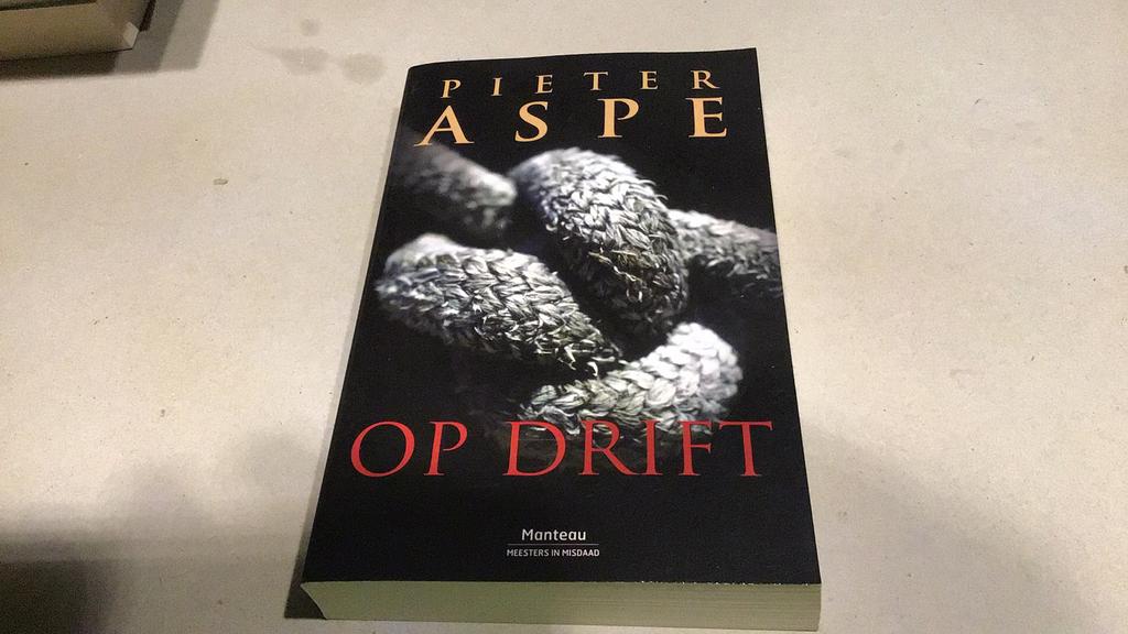 Pieter Aspe op drift (d1), Ophalen of Verzenden, Gelezen, Pieter Aspe, België