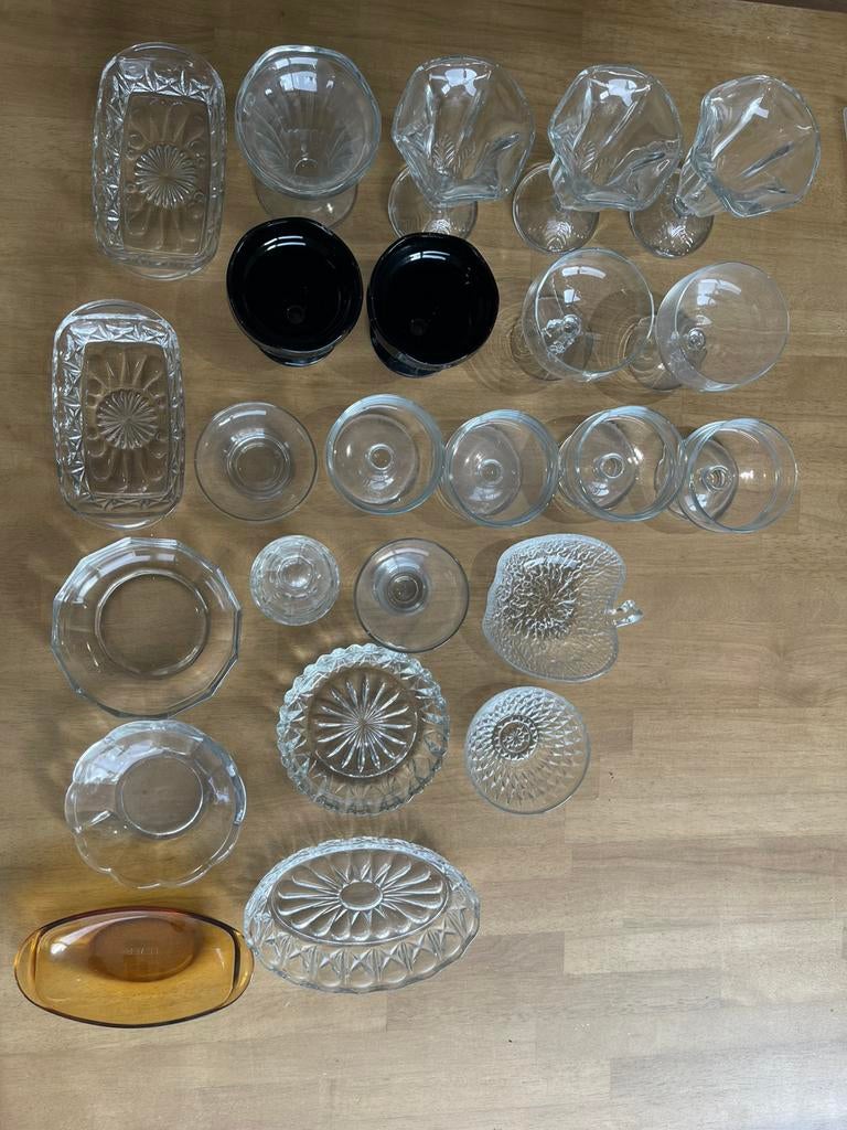 24 glazen potjes en schaaltjes voor 5€ !!!!!, Ophalen, Zo goed als nieuw