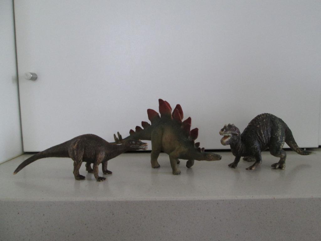 3 Schleich dinosaurussen , Baryonyx , Ceratosaurus, en Stego, Ophalen of Verzenden, Gebruikt, Ontdekken