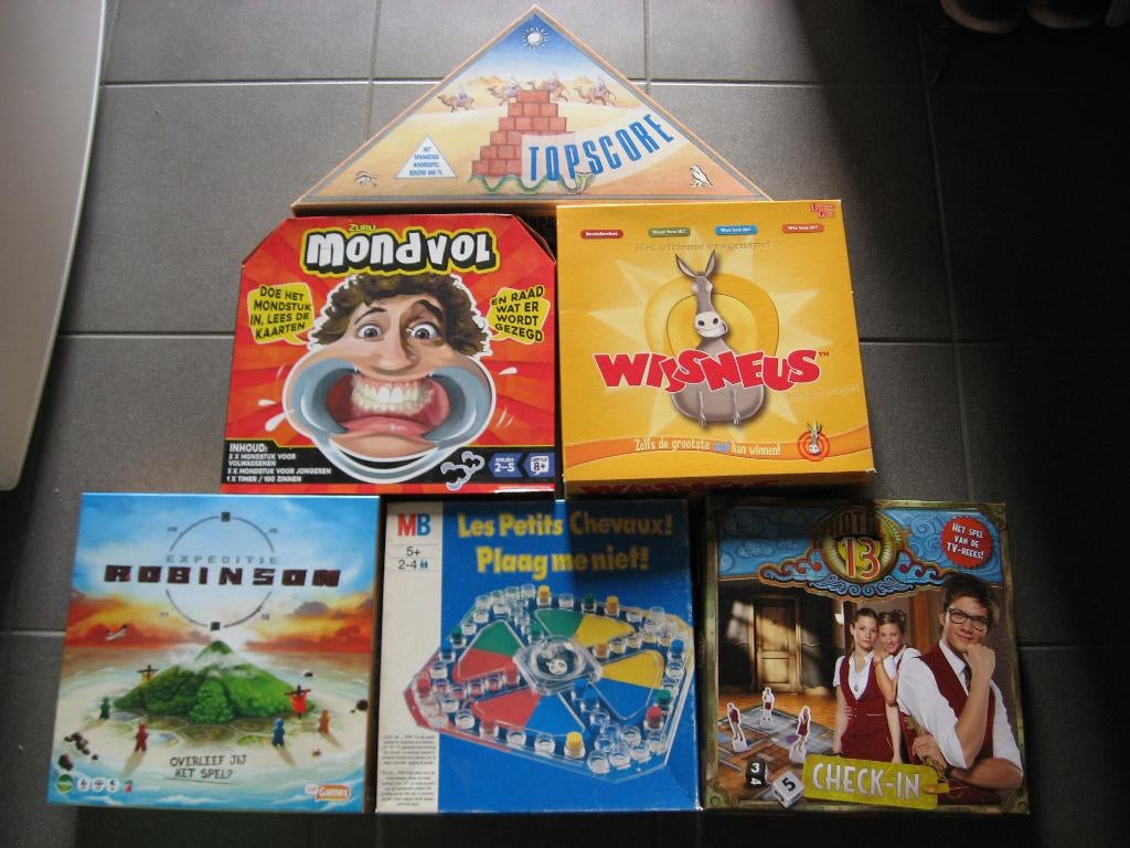 Gezelschapsspellen perfecte Spelletjes Lot 1, Hobby en Vrije tijd, Ophalen, Zo goed als nieuw