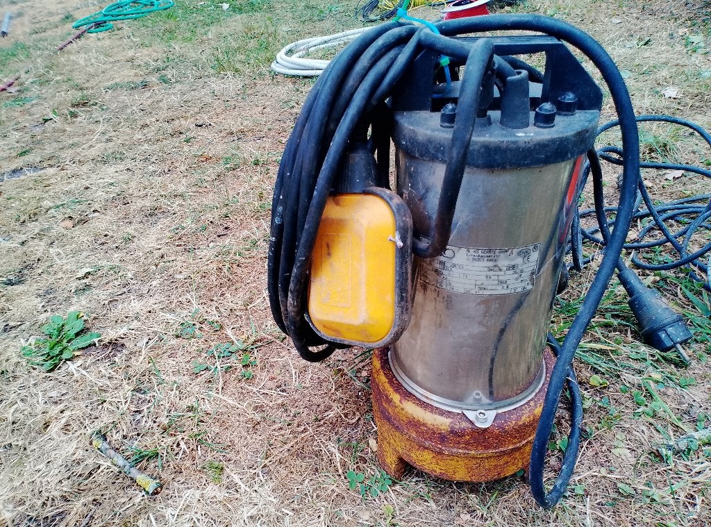 Vuilwaterpomp voor echt vuilwater, Tuin en Terras, Ophalen, Gebruikt, Elektrisch, Dompelpomp