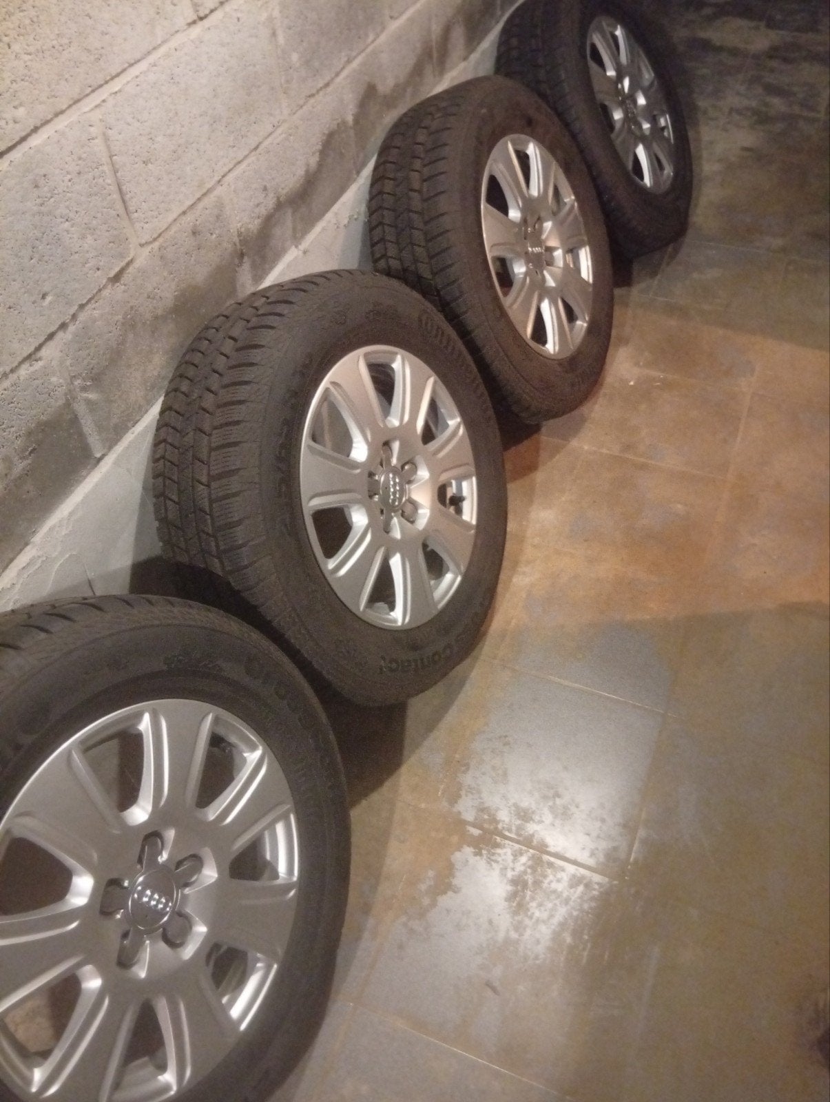 jantes Audi hiver 215 65 16, Enlèvement ou Envoi, Pneu(s)