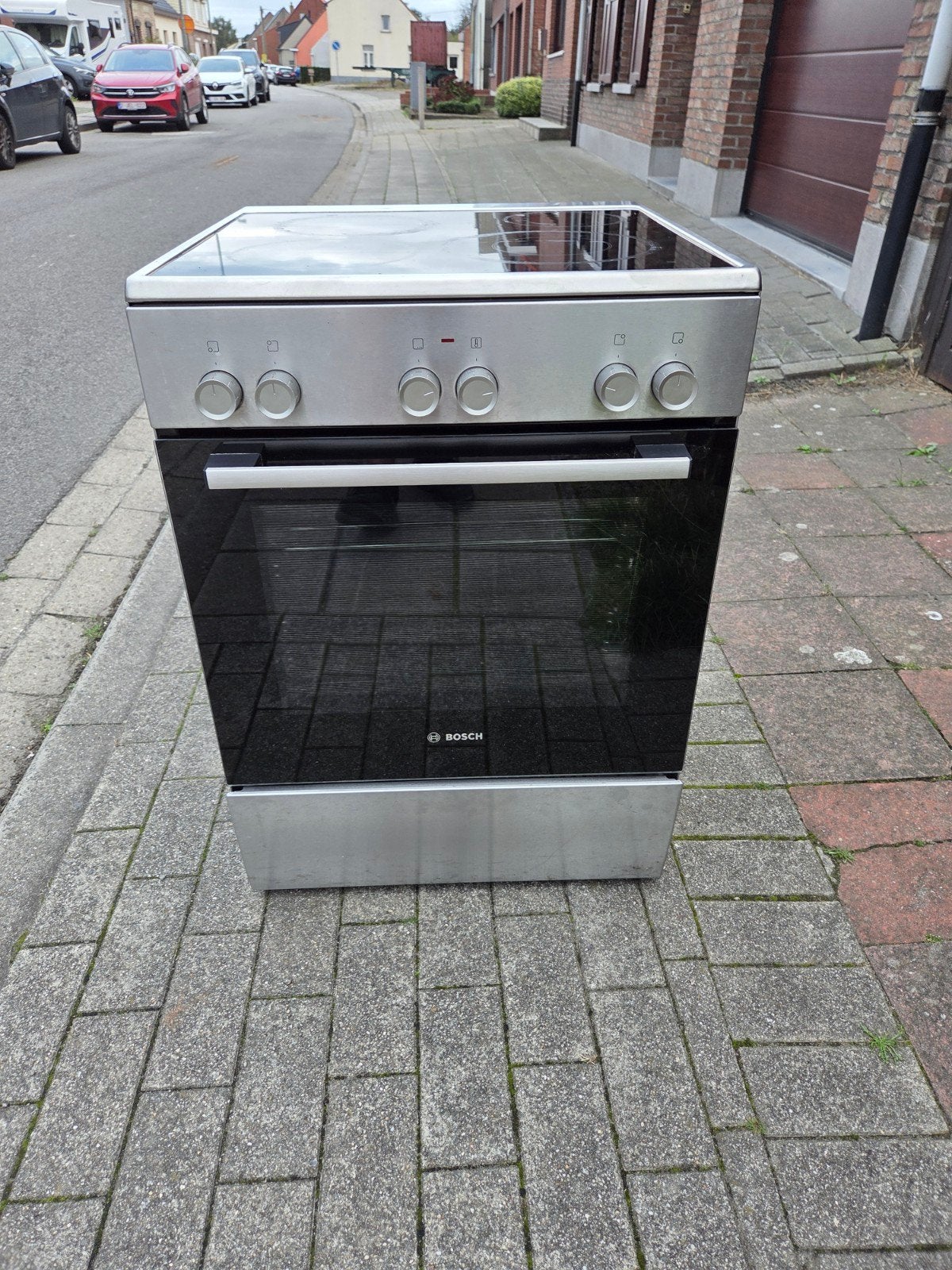 bosch oven en inductie, Electroménager, Enlèvement ou Envoi, 4 zones de cuisson, Utilisé, Gril