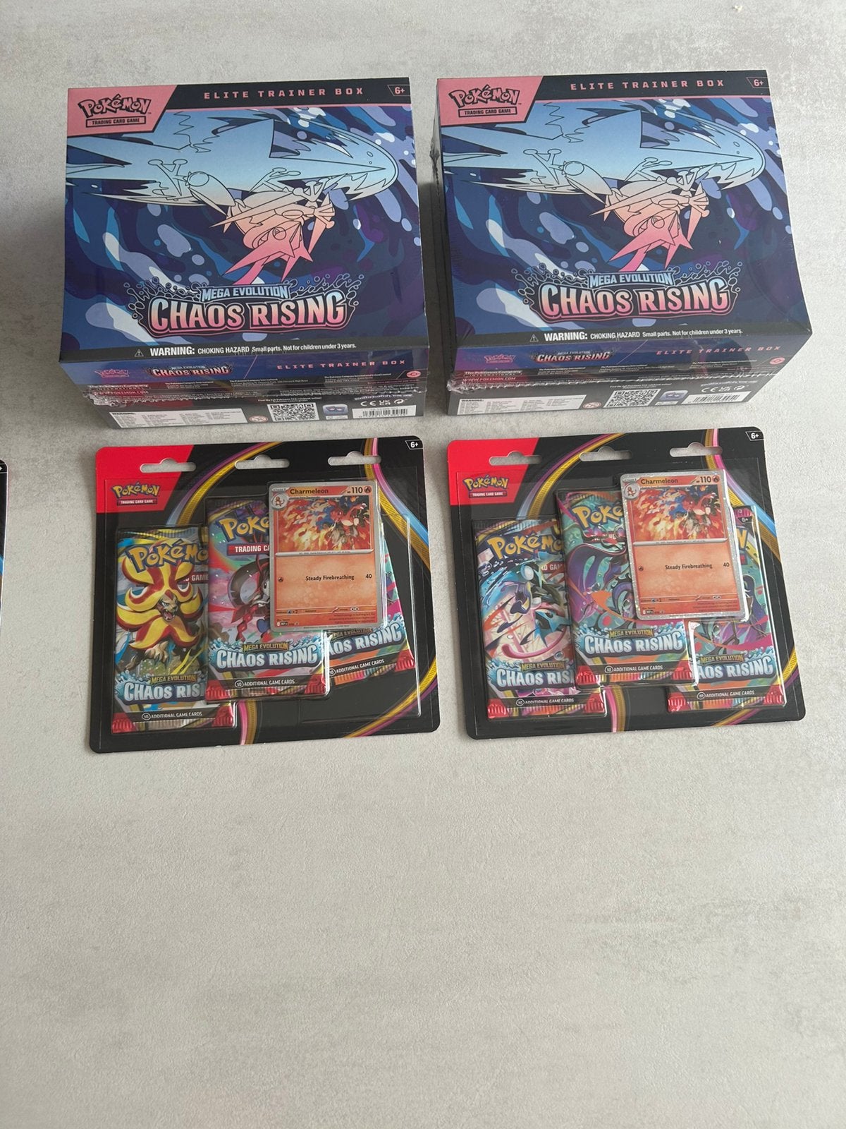 Pokémon etb / blister., Ophalen, Nieuw, Meerdere kaarten