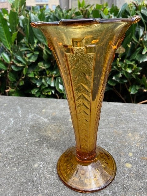 BRUINE ART DECO VAAS CZECHOSLOVAKIA., Antiek en Kunst, Antiek | Glaswerk en Kristal, Ophalen of Verzenden