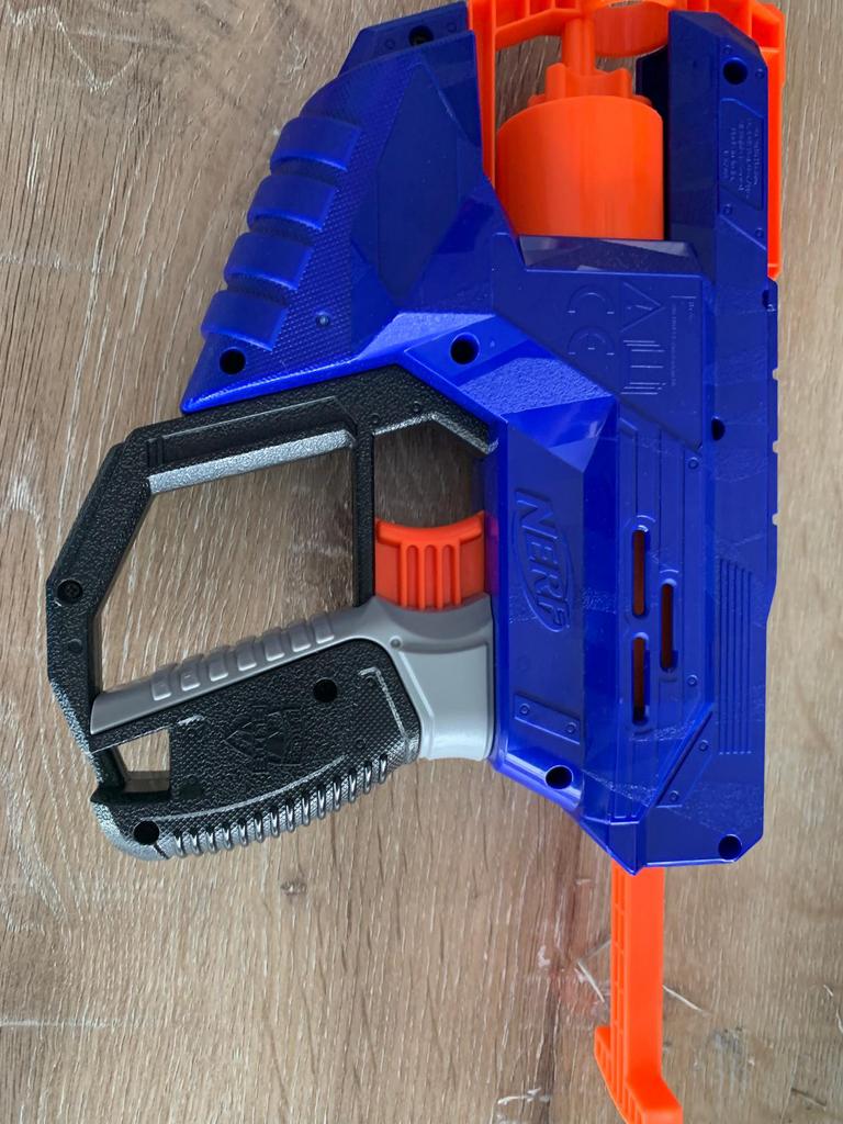 Verschillende speelgoedpistolen NERF, XSHOT…, Enlèvement, Comme neuf