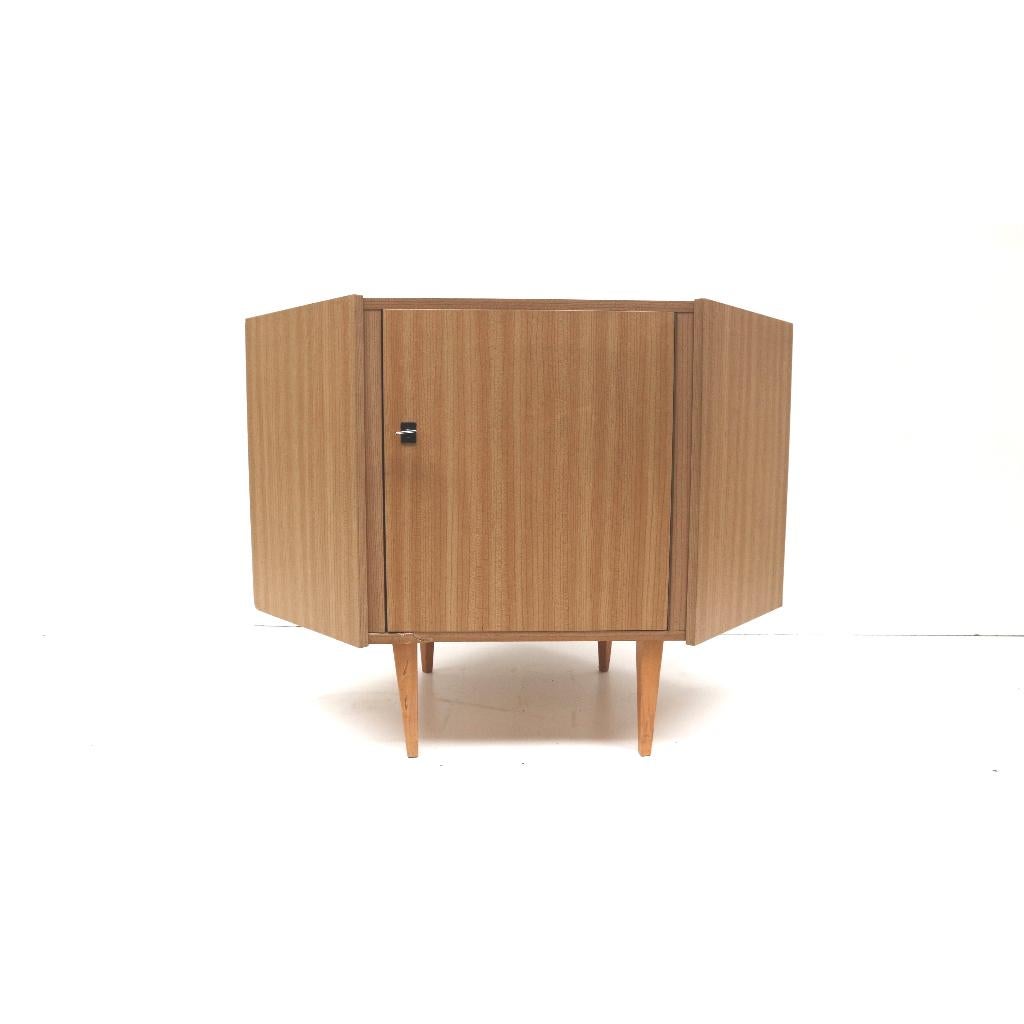 Vintage hoekkastje kastje dressoir jaren '60 '70 retro, Huis en Inrichting, Brandblussers en Brandkasten, Verzenden