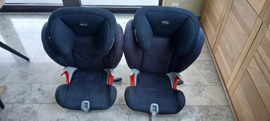 Autostoel Römer- 2 stuks, Romer, 15 à 36 kg, Enlèvement, Utilisé
