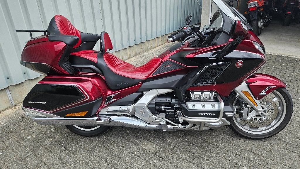 honda goldwing 1800 DCT, Motoren, Handvatverwarming, Occasion, Particulier, Meer dan 35 kW