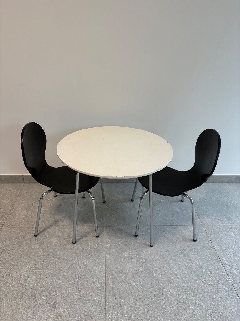 Kleutertafel met 2 stoeltjes, Enfants & Bébés, Chambre d'enfant | Tables & Chaises, Enlèvement, Utilisé, Table(s) et Chaise(s)