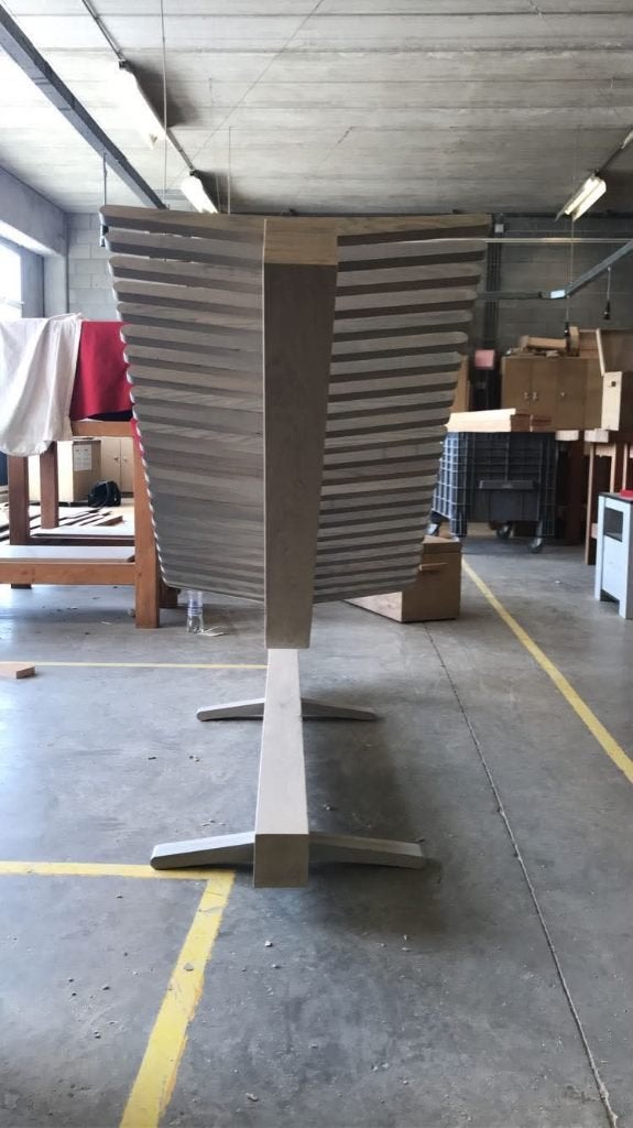 Designstoel, Ophalen