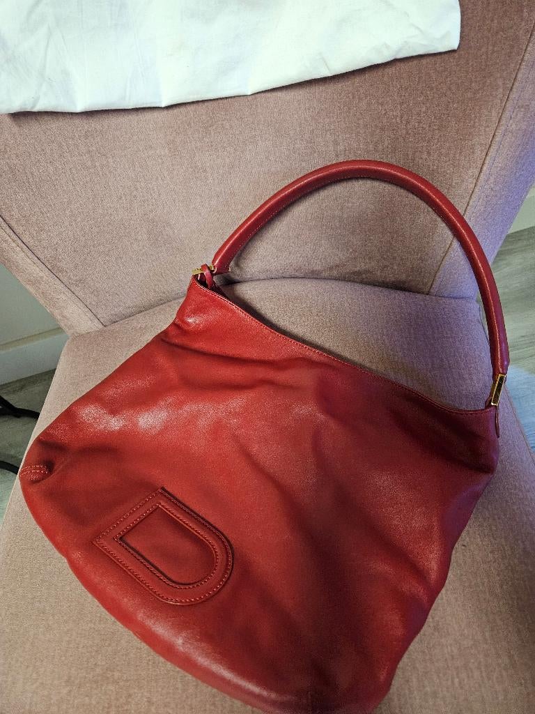 Delvaux Louise PM destrier souple Rubis, Bijoux, Sacs & Beauté, Sacs | Sacs Femme, Enlèvement ou Envoi, Comme neuf, Rouge, Sac à bandoulière