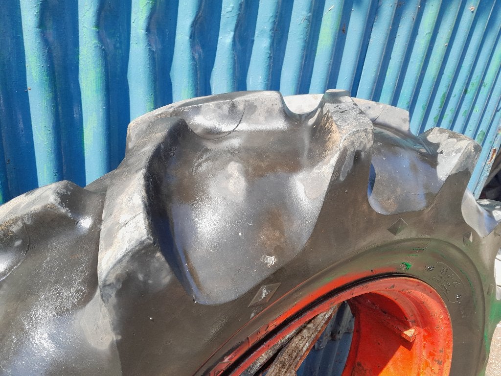 Te koop : Dubbelluchtbanden voor Deutz tractor, Zakelijke goederen, Landbouw | Onderdelen | Banden, Velgen en Assen, Ophalen